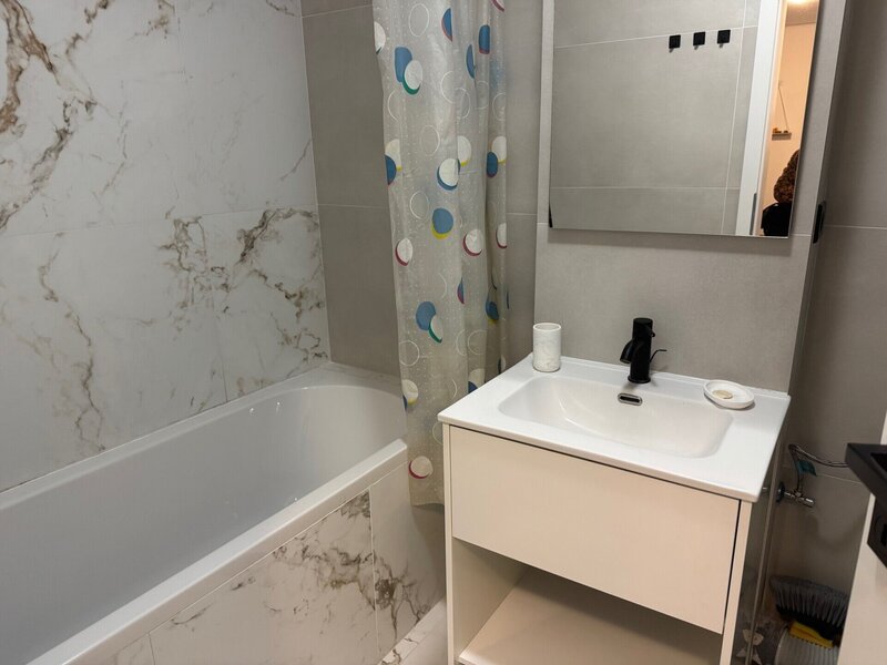 Berceni, Piata Sudului, Sun Royal View, apartament cu 2 camere de inchiriat.